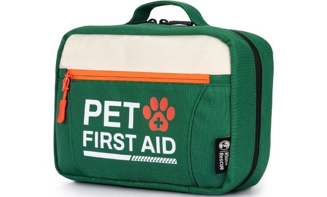 RHINO RESCUE Pet First Aid Kit Review (2026): Thermometer & Booties for Trail, Travel & Home