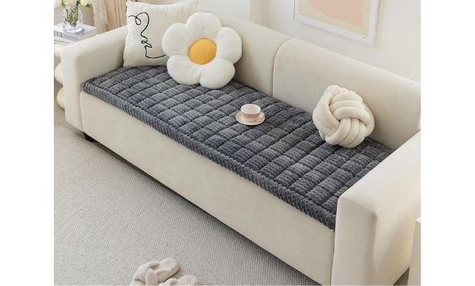 Flying Paws Washable Dog Couch Cover