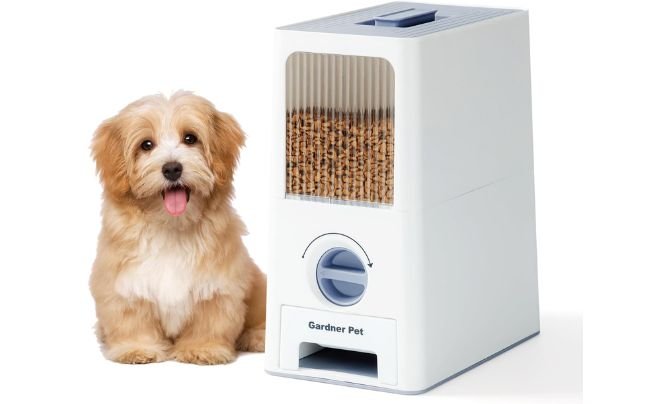 Gardner Pet 5-7 lb Storage Bin – Best Budget Pick for Small Dogs