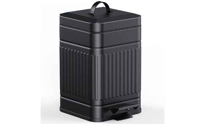 Budget Pick – CEROELDA Small Trash Can with Lid
