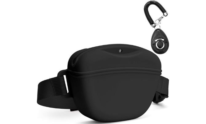 Dog Treat Pouch with Training Clicker