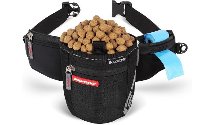 EzyDog SnakPak Pro Wearable Dog Treat Bag